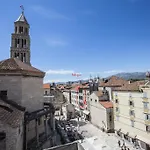 斯普利特豪华古风旅馆 4* 斯普利特