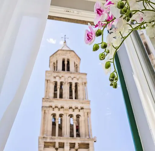 アンティーク ラグジュアリー ルーム ホテル