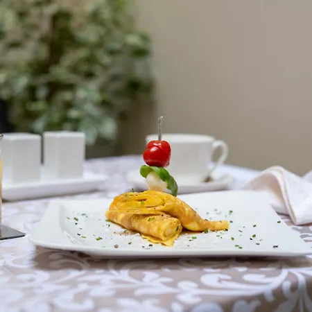 Heritage Antique Otel