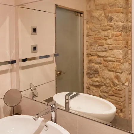 Готель Heritage Antique 4*