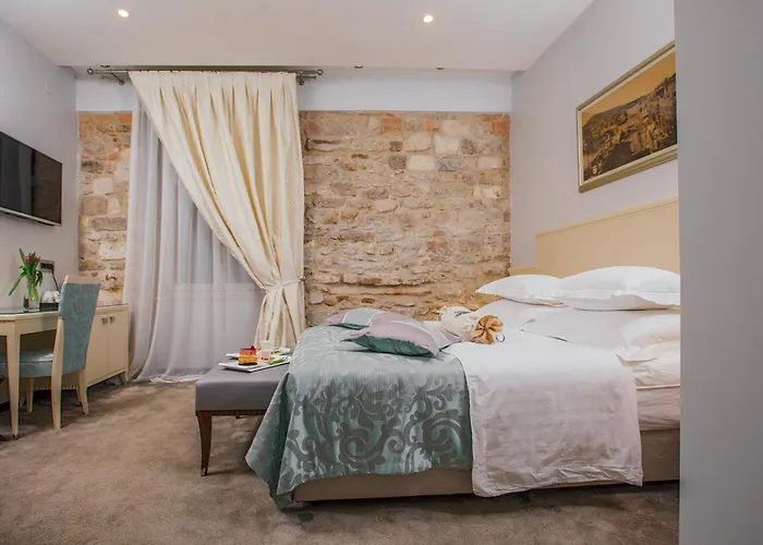 Heritage Antique 4* Split