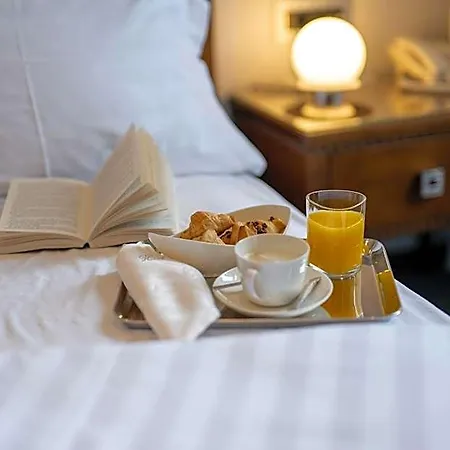 Hotell Heritage Antique