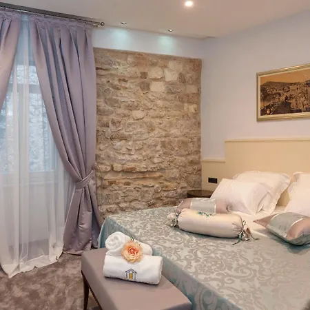 Heritage Antique Hotell