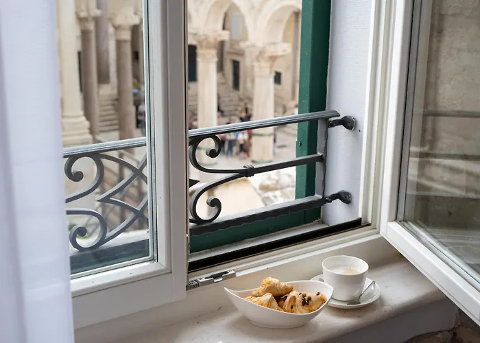 Hotell Heritage Antique