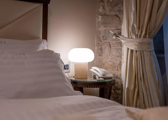 Heritage Antique Split