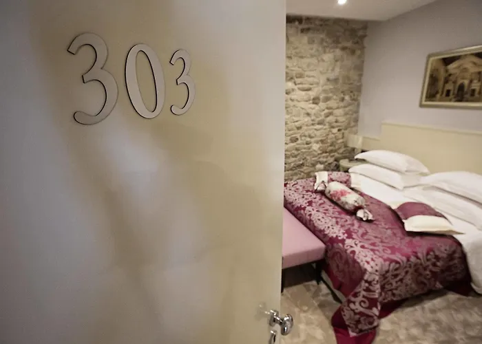 Hotell Heritage Antique