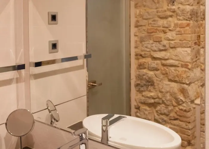 Hotel Heritage Antique 4*