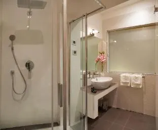 Hotel Heritage Antique