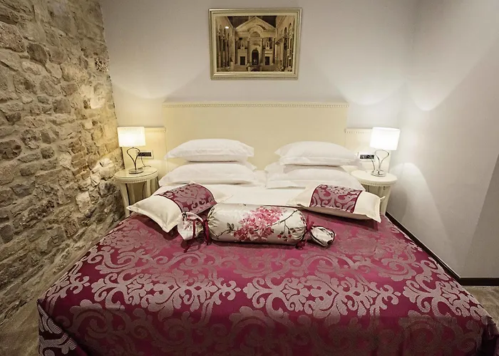 Heritage Antique Split